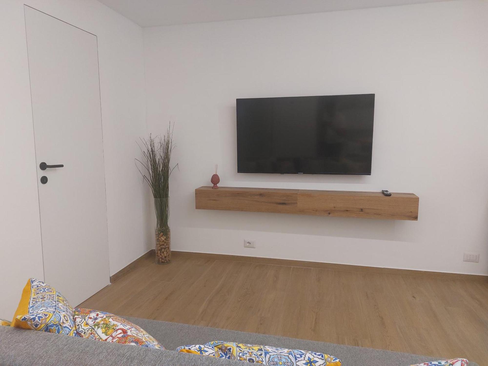 Giglioapartment Etna Mare Ачи Кастело Екстериор снимка